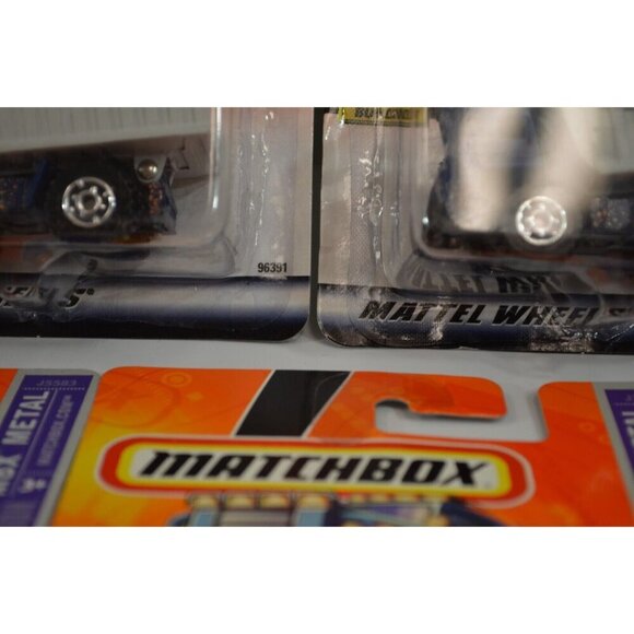 Matchbox Construction Vehicles Power Lift Dump Truck Lot of 9 Diecast 1990s New - Picture 5 of 9